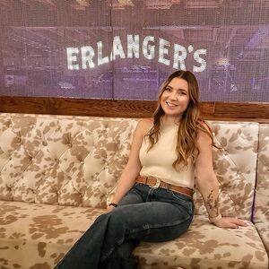 Meet your Posher, Anna Grace!